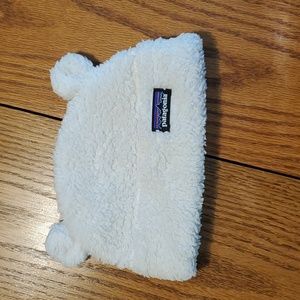 Patagonia fuzzy hat 6-12mo